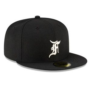 Fear of God Black fitted size 7 1/8